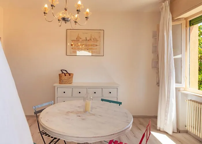 Apartment Casa Primavera Finale Ligure